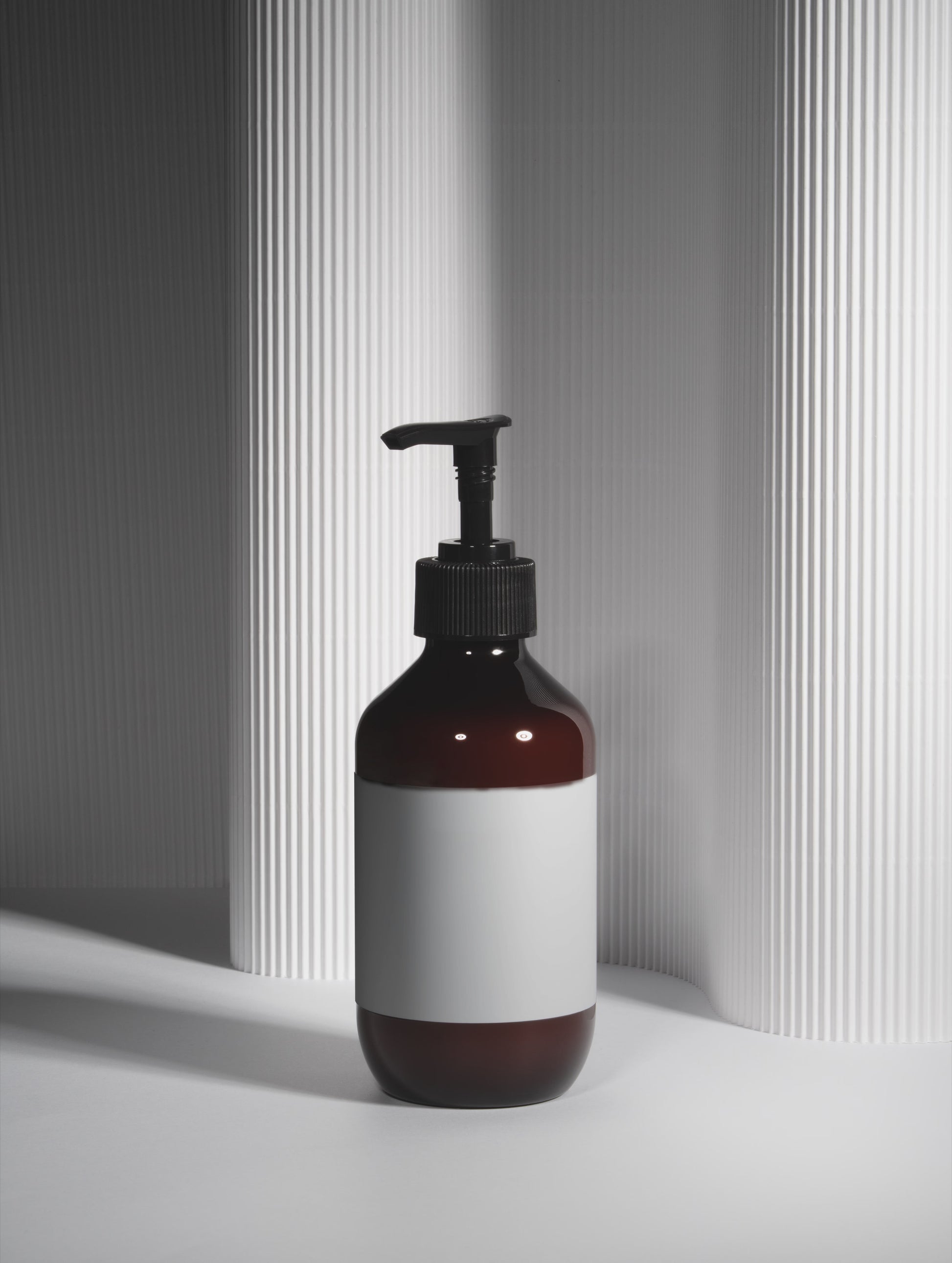 Sleek Armor Body Serum, Woody Amber & Leather