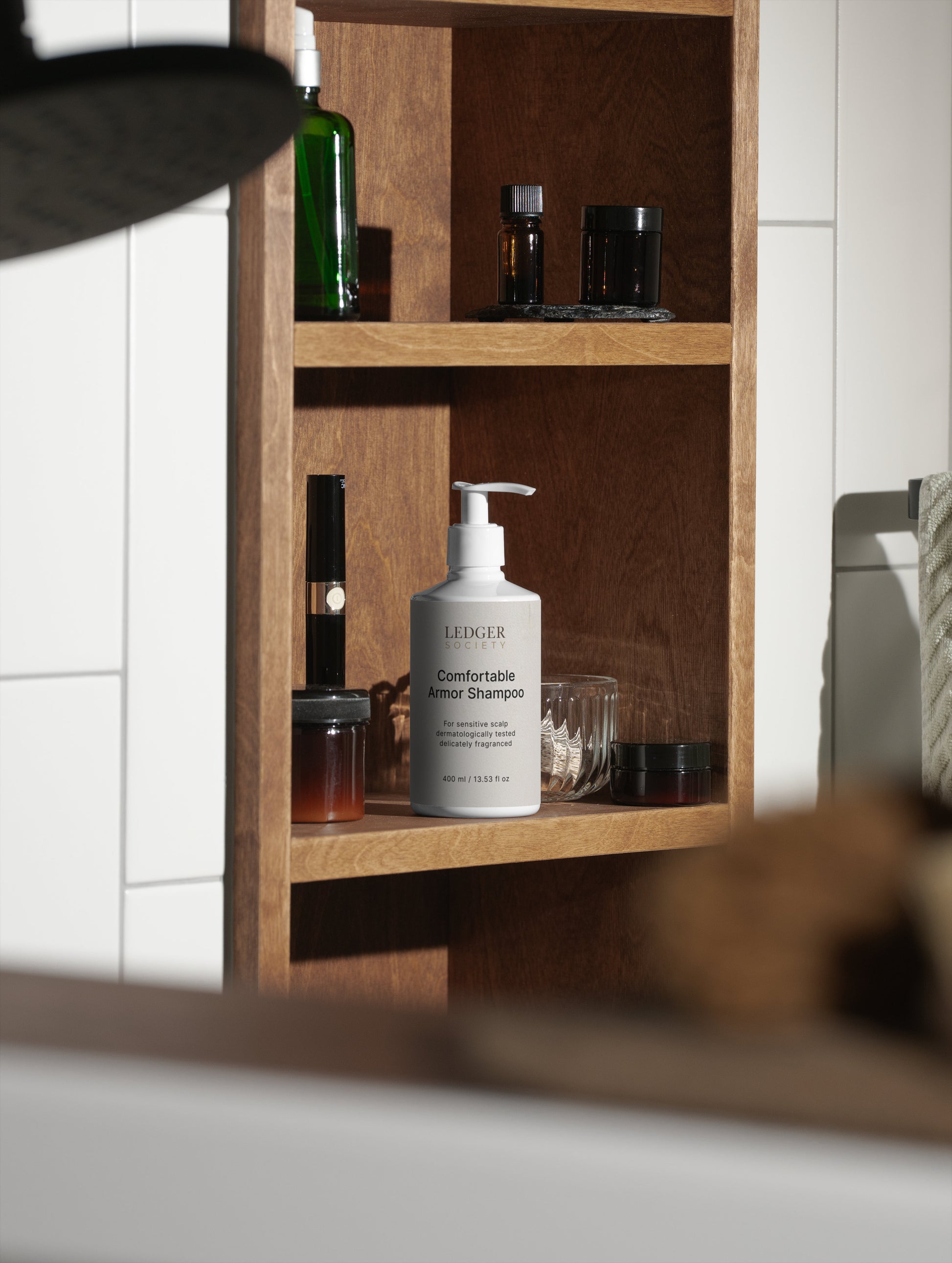 Comfortable Armor Shampoo
